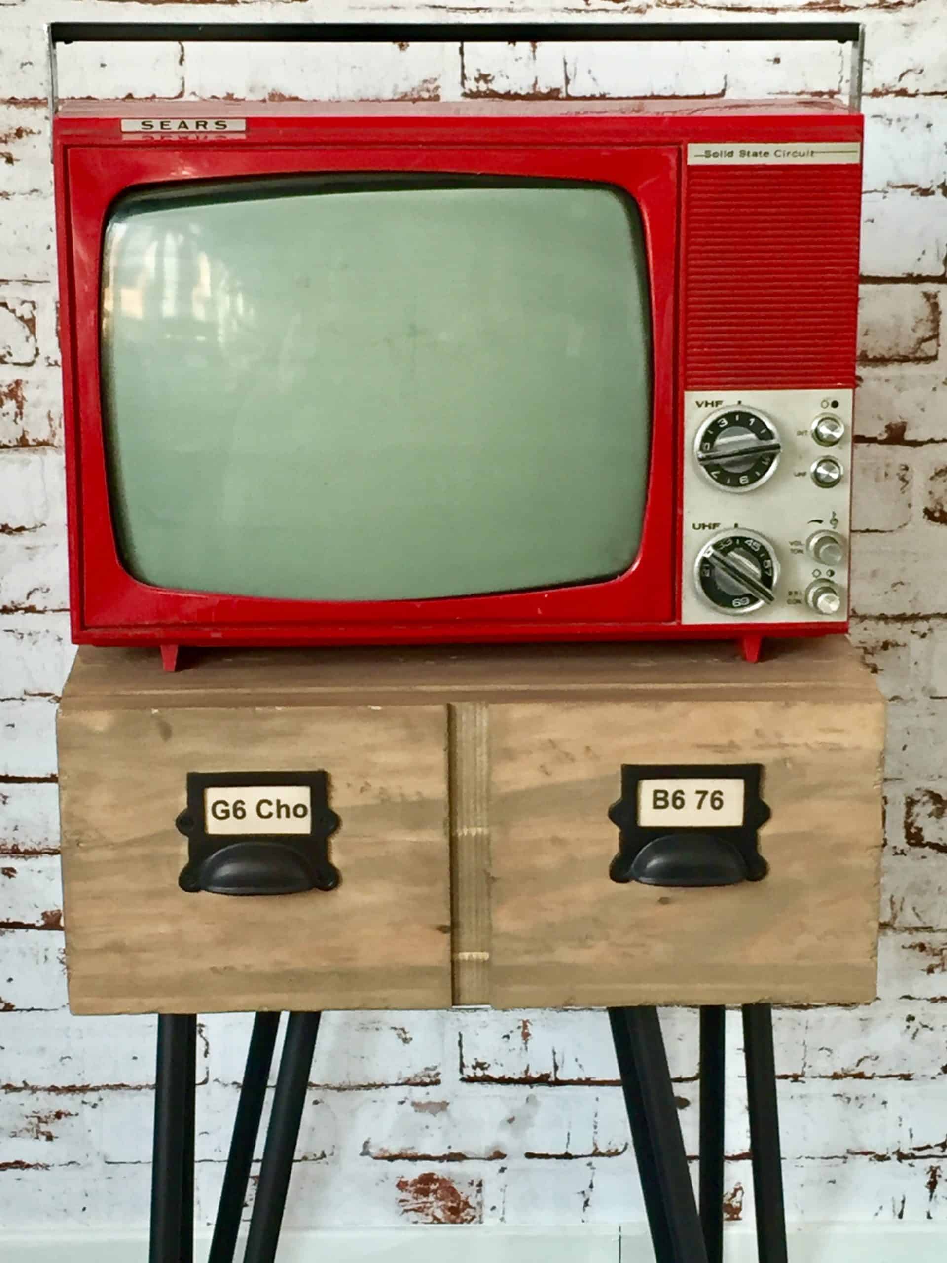 La petite TV vintage - Mariage Vintage