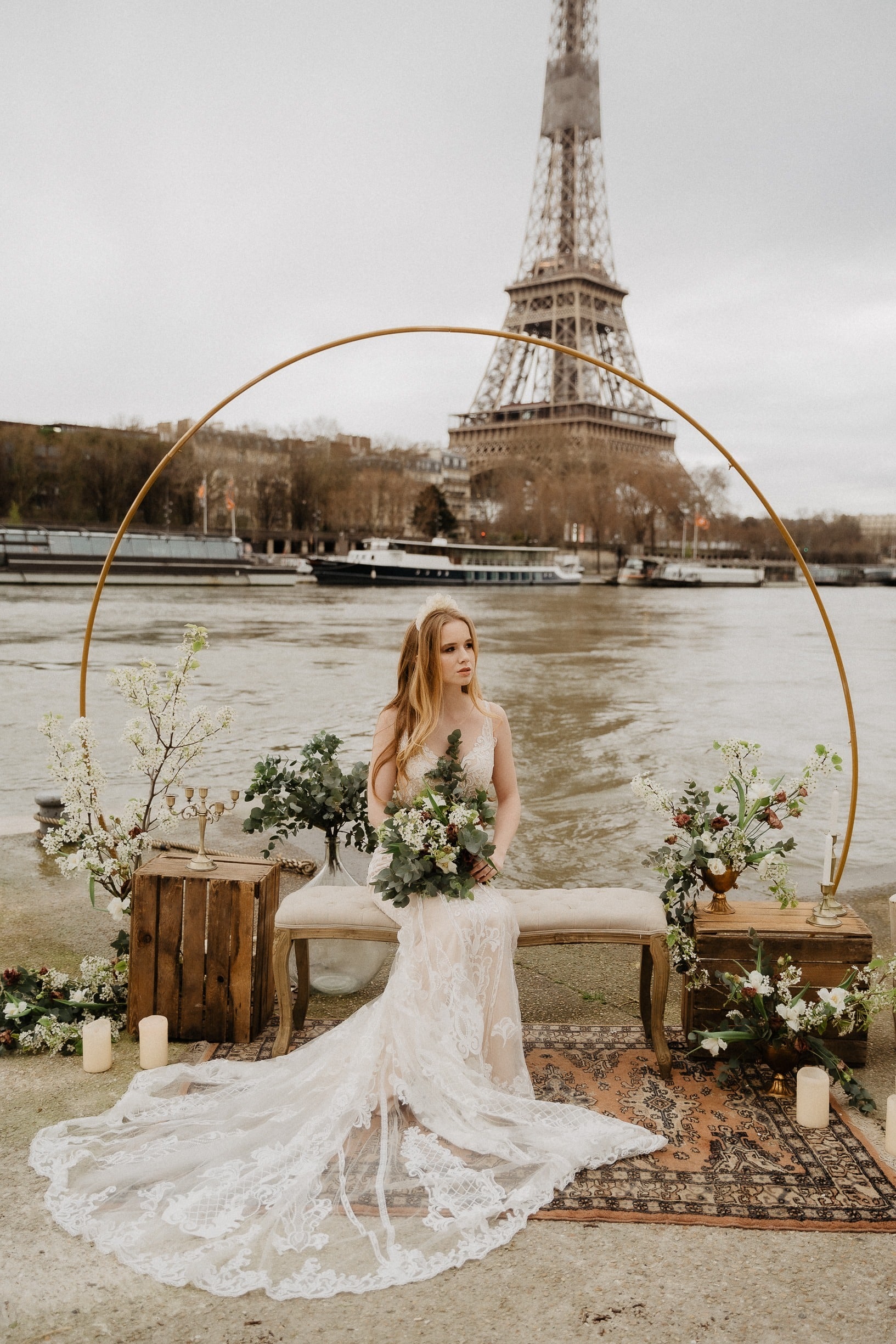 décoration de mariage arche ronde pour decor photo