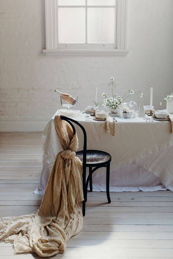 mariage bohème -décoration chaise