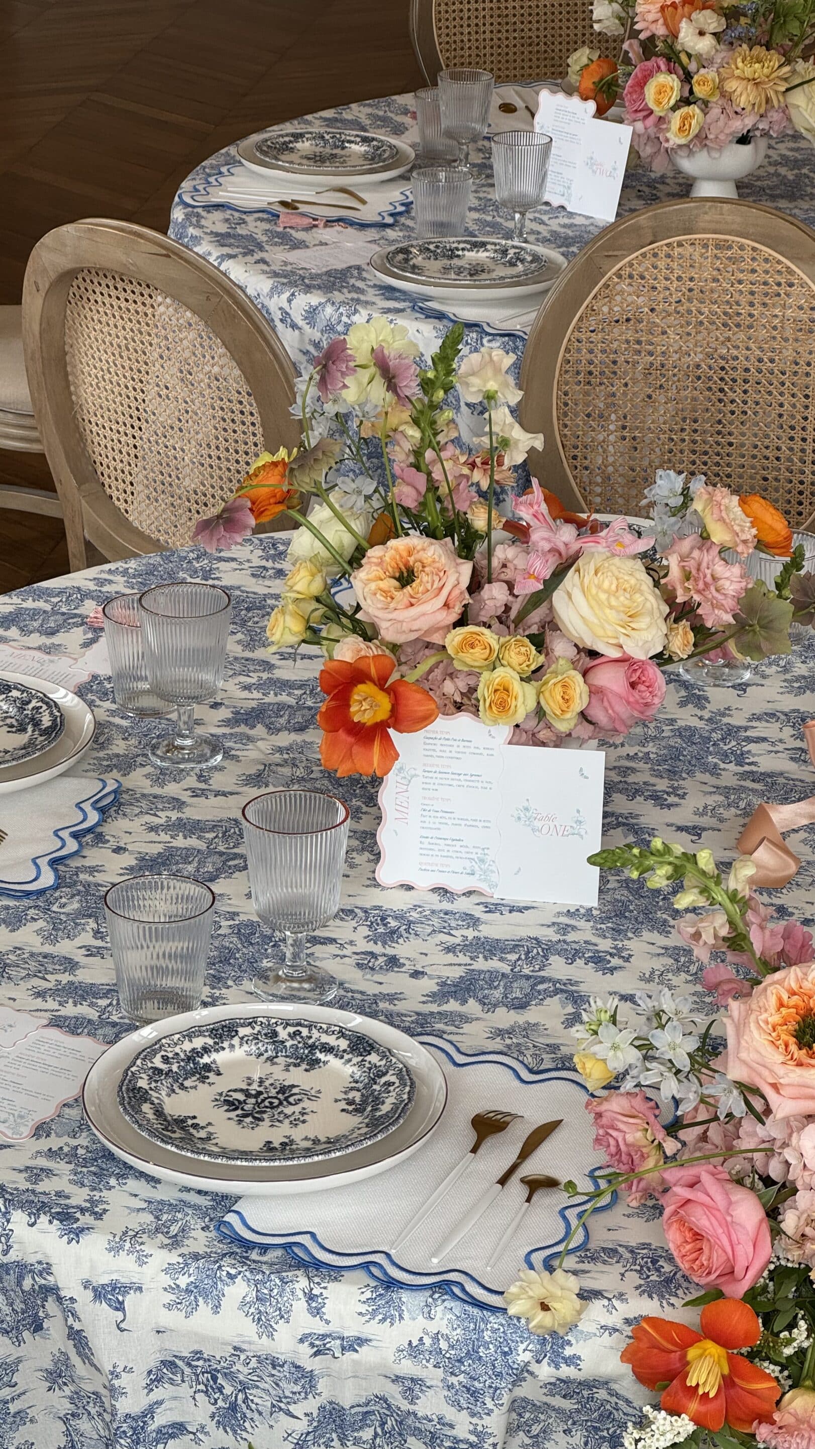 décoration de table élégante et romantique